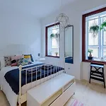 Central Garden Studio